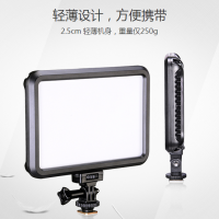 專業(yè)攝影器材生產(chǎn)廠家教你如何選購LED攝影補光燈