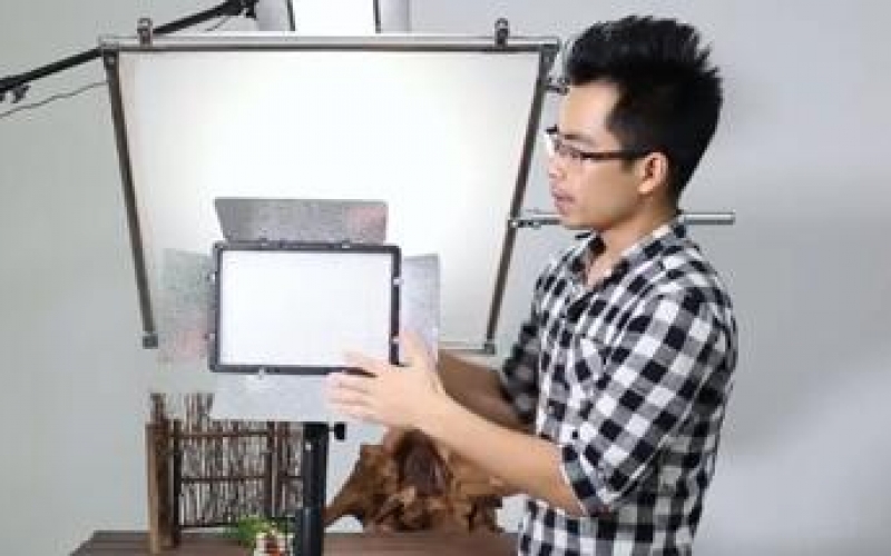 LED攝影燈PT-680使用視頻